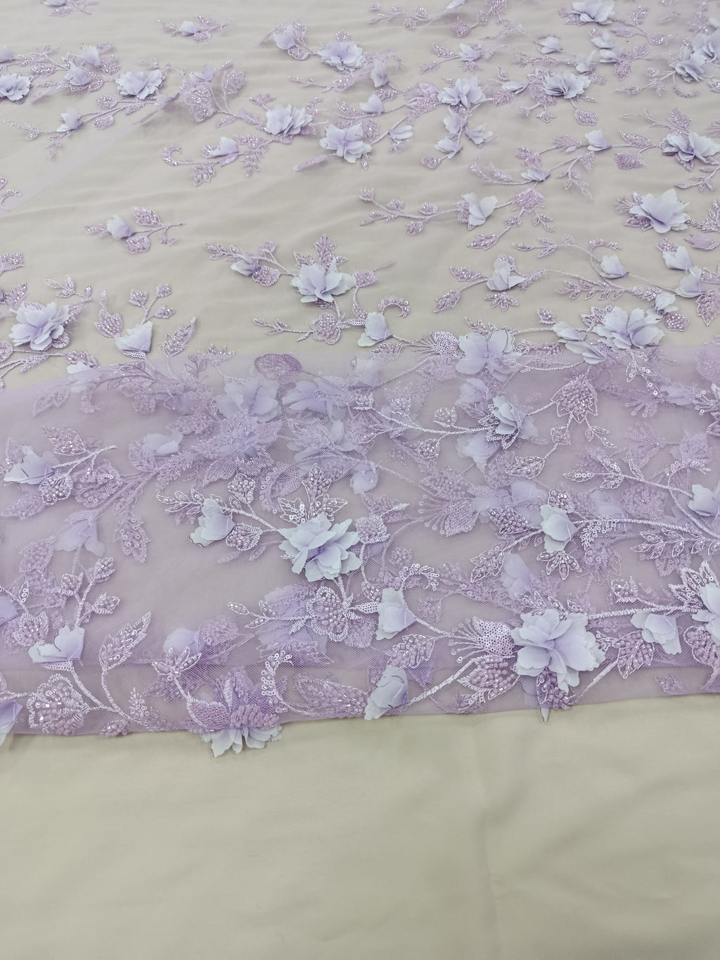 Broderie premium cu paiete și flori tridimensionale